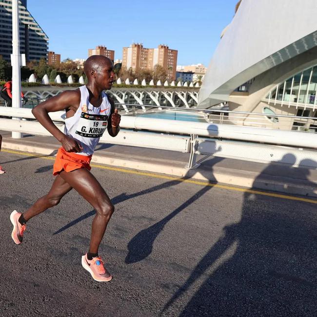 Marathon broke 2(Kipchog Marathon broke 2)